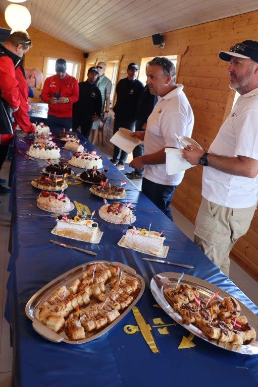 Cake, cake & more cake....